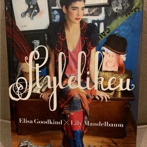 Stylelikeu Book by Elisa Goodkind and Lily Mandelbaum